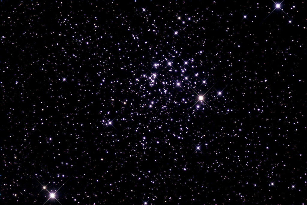 Messier 52 (NGC 7654).