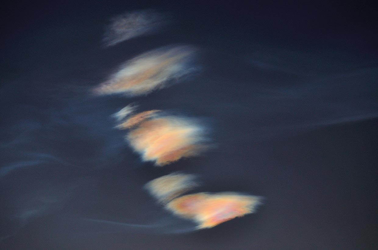 Glitský - Nacreous clouds, 06-01-2017.