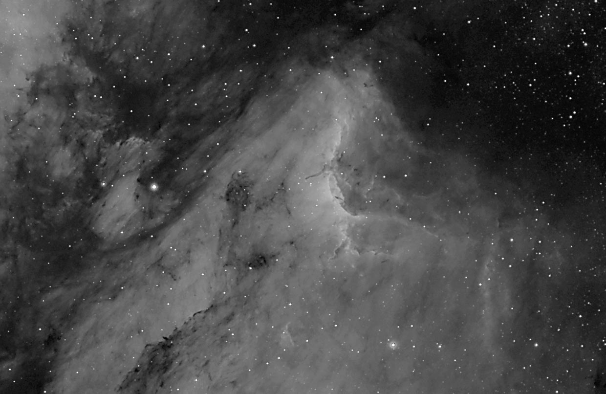 Pelíkaninn - Pelican nebula (IC 5070).